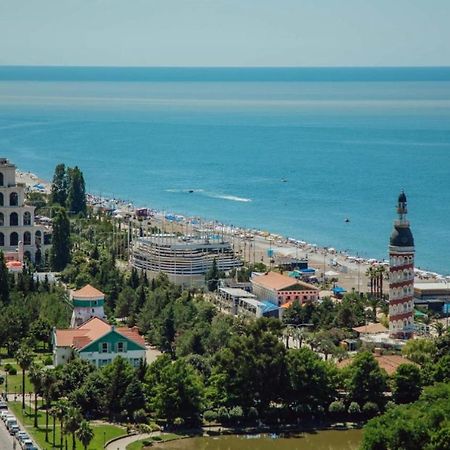 Orbi City Aparthotel Батуми Екстериор снимка