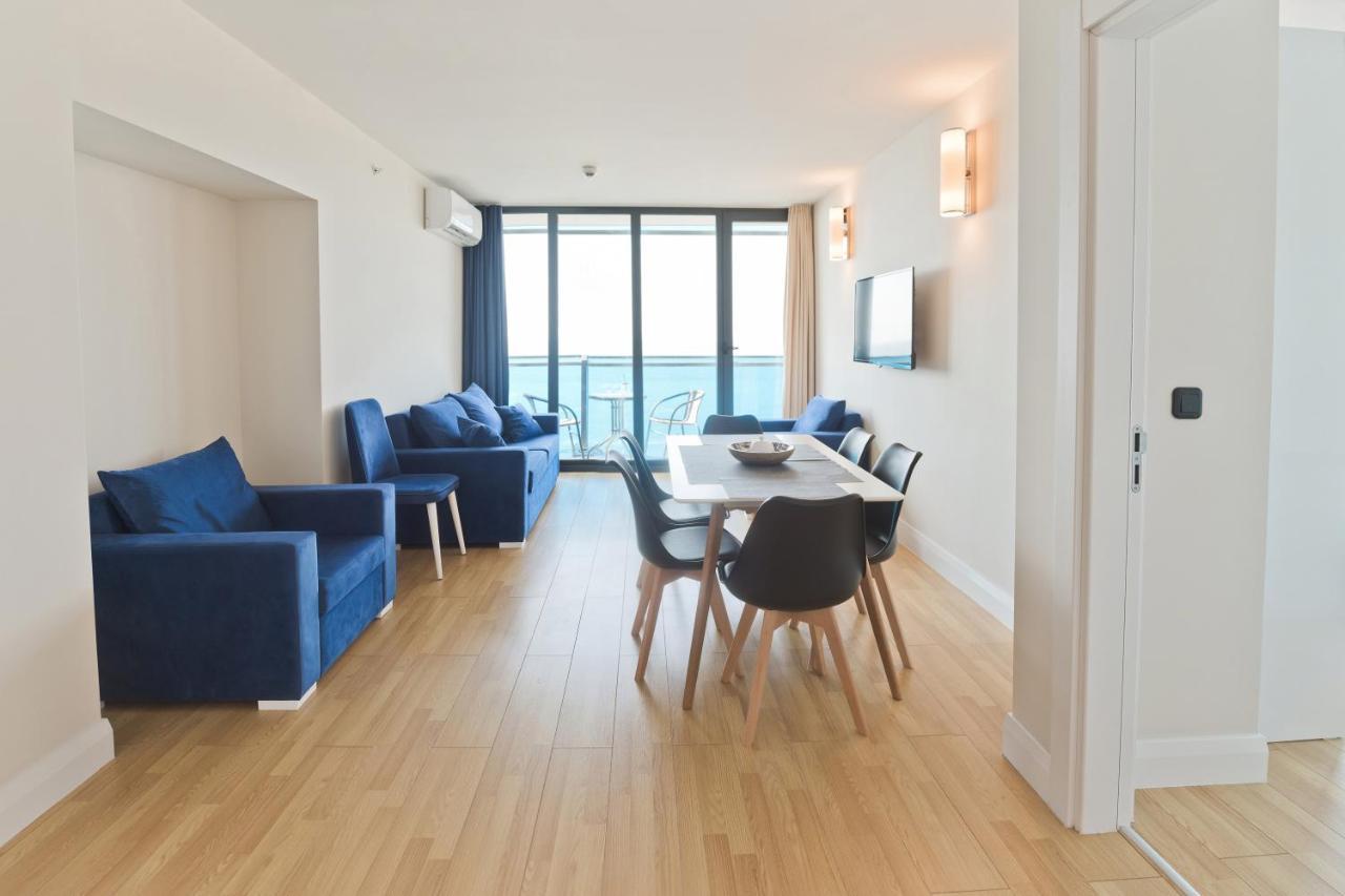 Orbi City Aparthotel Батуми Екстериор снимка