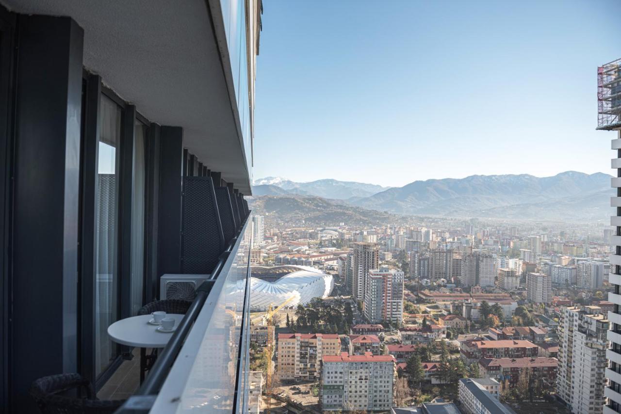 Orbi City Aparthotel Батуми Екстериор снимка