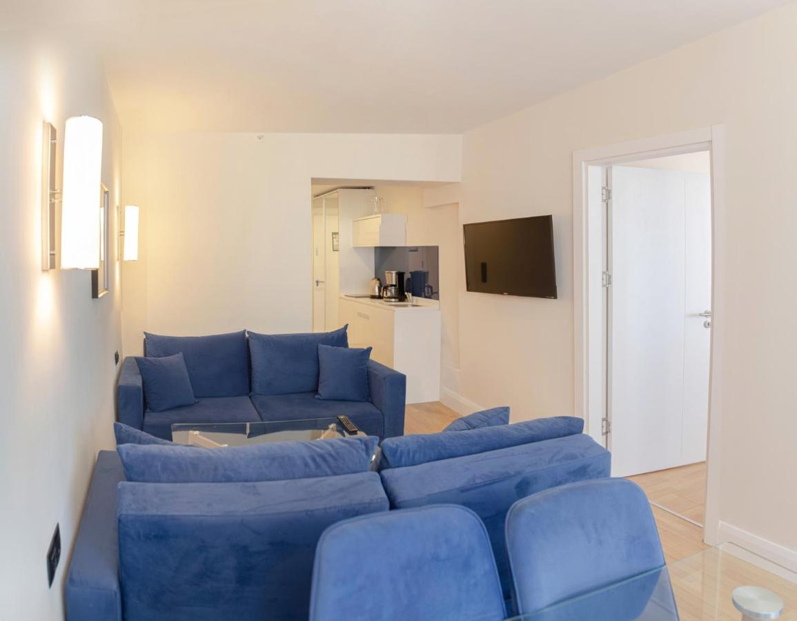Orbi City Aparthotel Батуми Екстериор снимка