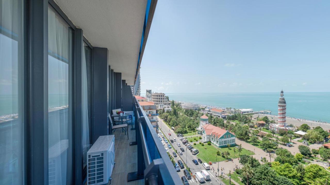 Orbi City Aparthotel Батуми Екстериор снимка