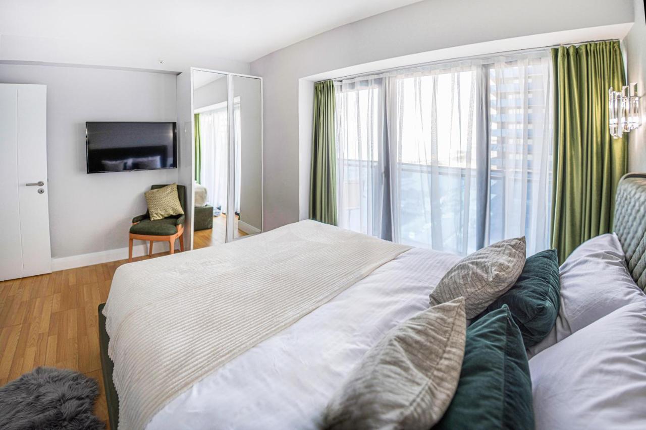 Orbi City Aparthotel Батуми Екстериор снимка